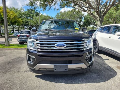 Used 2019 Ford Expedition XLT w/ Cargo Package RWD image 2