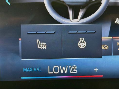 New 2026 BMW X1 xDrive28i w/ M Sport Package AWD/4WD image 21