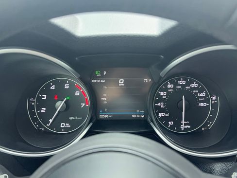 Used 2021 Alfa Romeo Stelvio Sprint w/ Sun & Sound Package RWD image 43