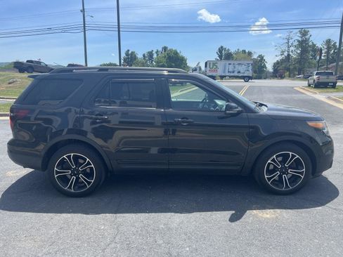 Used 2015 Ford Explorer Sport w/ Equipment Group 401A AWD/4WD image 6