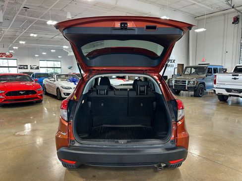 Used 2019 Honda HR-V EX image 38