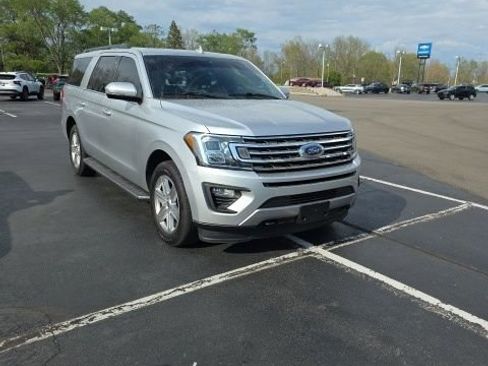 Used 2018 Ford Expedition Max XLT w/ Equipment Group 202A AWD/4WD image 1