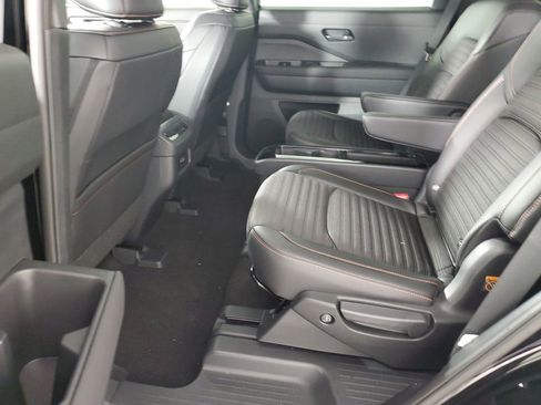 New 2025 Nissan Pathfinder Rock Creek image 13