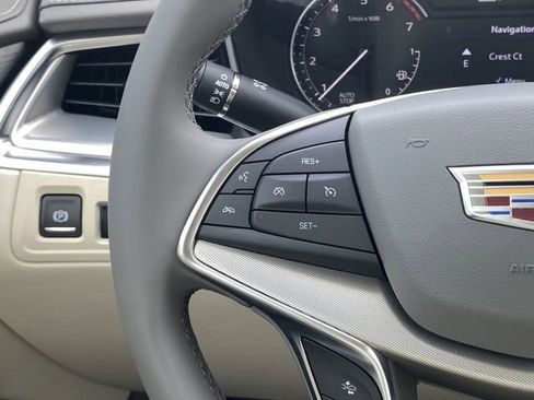 New 2025 Cadillac XT5 Premium Luxury image 13