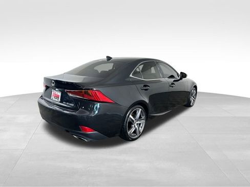 Used 2017 Lexus IS 300 AWD image 7