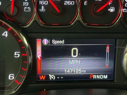 Used 2016 GMC Sierra 1500 SLE w/ SLE Value Package AWD/4WD image 15
