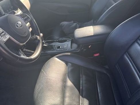 Used 2020 Kia Sorento EX image 6