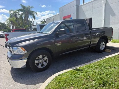 Used 2024 RAM 1500 Classic SLT RWD image 5