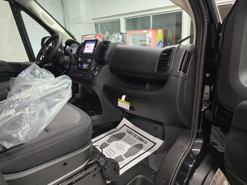 New 2026 RAM ProMaster 2500 FWD image 24