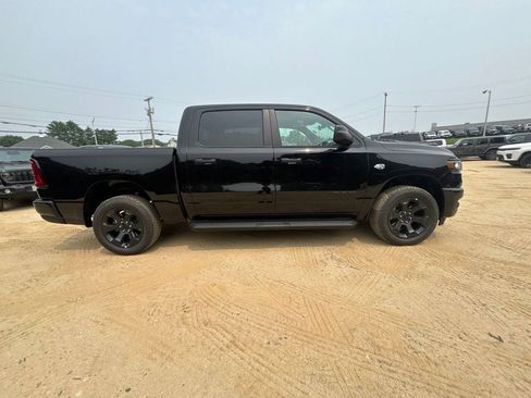 New 2026 RAM 1500 Express AWD/4WD image 6