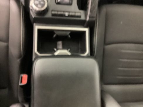 Used 2024 Toyota Tacoma TRD Off-Road AWD/4WD image 21