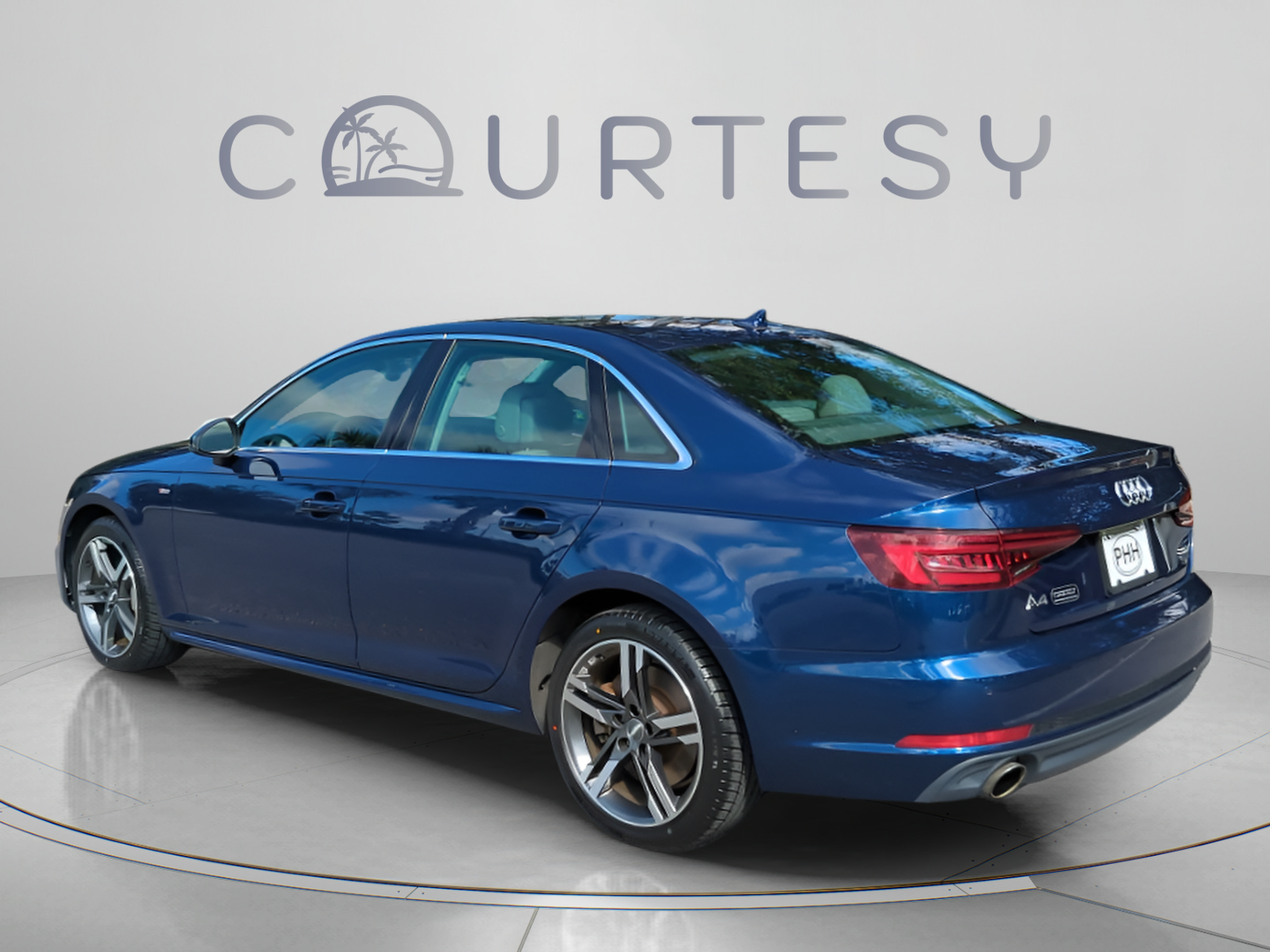 Used 2018 Audi A4 2.0T Premium Plus w/ Premium Plus Package AWD/4WD image 5