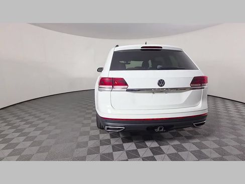 Used 2021 Volkswagen Atlas SE w/ Panoramic Sunroof Package FWD image 41