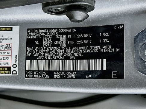 Used 2018 Toyota 4Runner SR5 RWD image 23