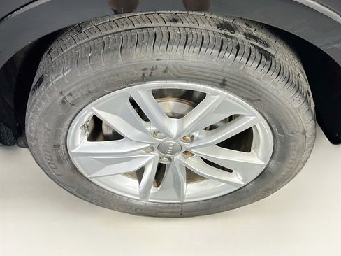 Used 2017 Audi Q3 2.0T Premium AWD/4WD image 29