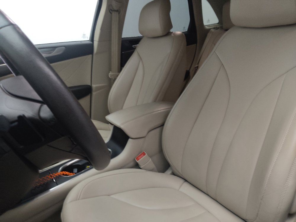 Used 2019 Lincoln MKC Premiere FWD image 17