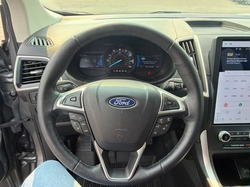 Used 2023 Ford Edge SEL w/ Convenience Package AWD/4WD image 12