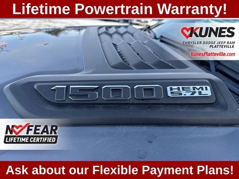 Used 2019 RAM 1500 Laramie image 12