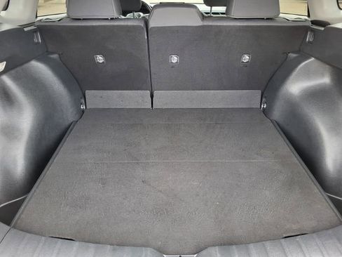 Used 2023 Toyota Corolla Cross LE image 12