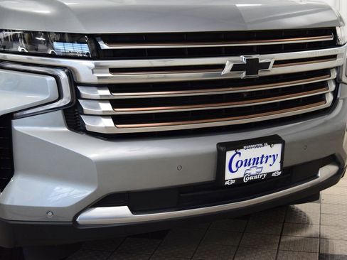 Used 2024 Chevrolet Tahoe High Country AWD/4WD image 13