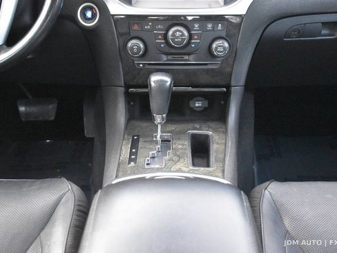Used 2011 Chrysler 300 C w/ Sound Group RWD image 27