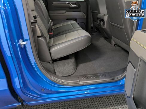 Used 2024 Chevrolet Silverado 1500 ZR2 w/ Technology Package image 27