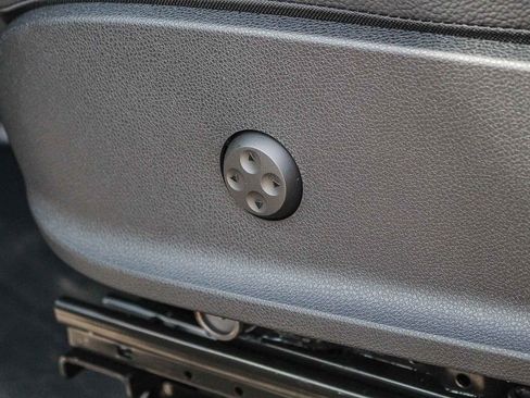 New 2026 Mercedes-Benz Sprinter 2500 image 22