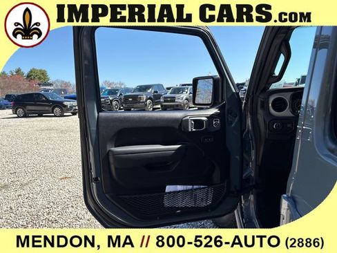 New 2026 Jeep Gladiator Willys AWD/4WD image 13