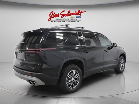 Used 2024 Chevrolet Traverse LT w/ LPO, Floor Liner Package image 6