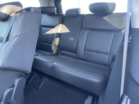 Used 2025 Ford Expedition Active image 31