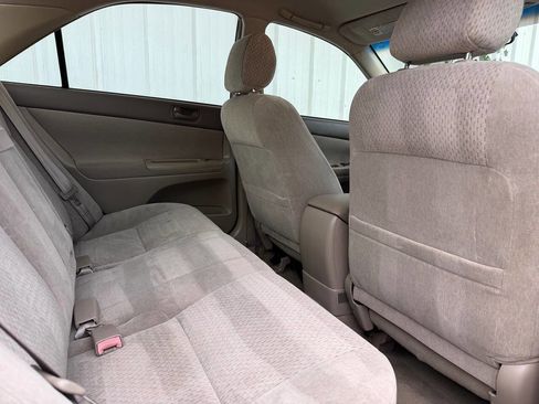 Used 2003 Toyota Camry LE FWD image 22
