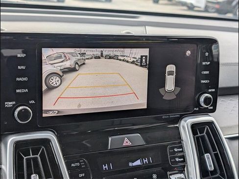 Used 2021 Kia Sorento SX image 13