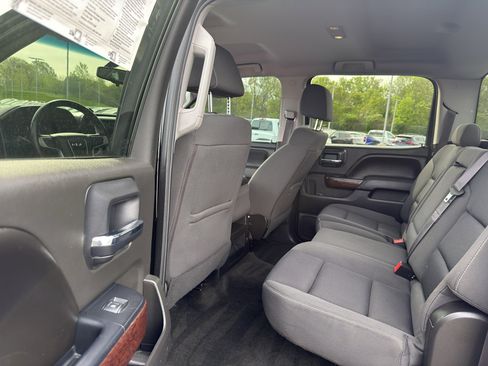 Used 2017 GMC Sierra 1500 SLE w/ Suspension Package, Off-Road AWD/4WD image 31