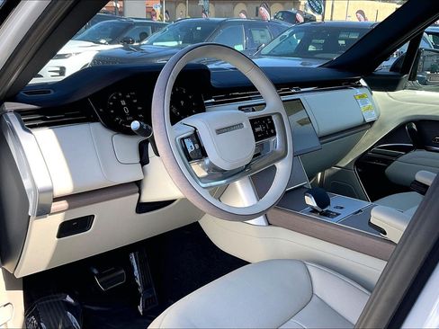New 2026 Land Rover Range Rover SE AWD/4WD image 12