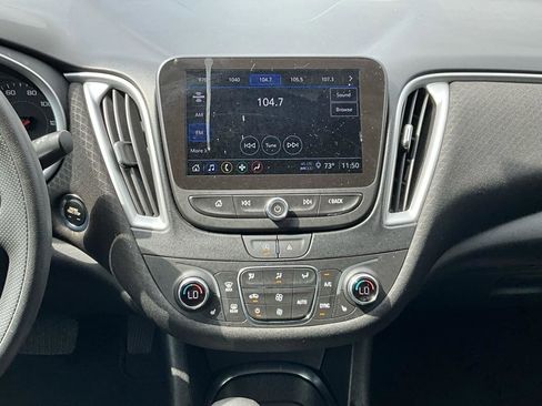 Used 2024 Chevrolet Malibu LT image 19