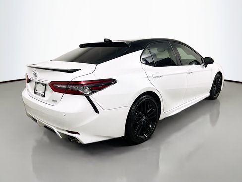 Used 2024 Toyota Camry XSE w/ Navigation Package FWD image 4