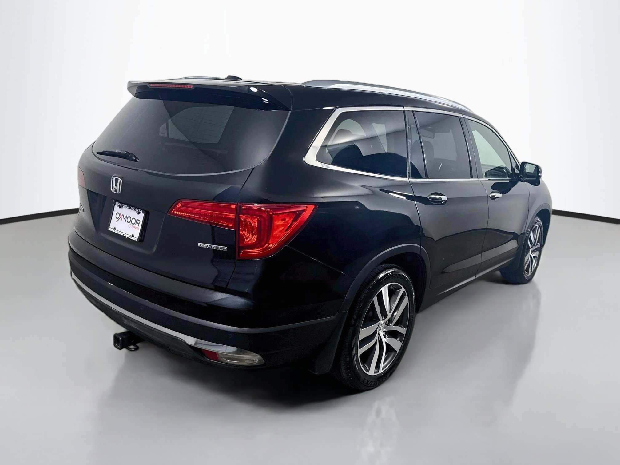 Used 2016 Honda Pilot Touring image 7