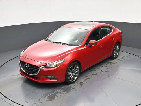 Used 2018 MAZDA MAZDA3 Touring FWD image 29