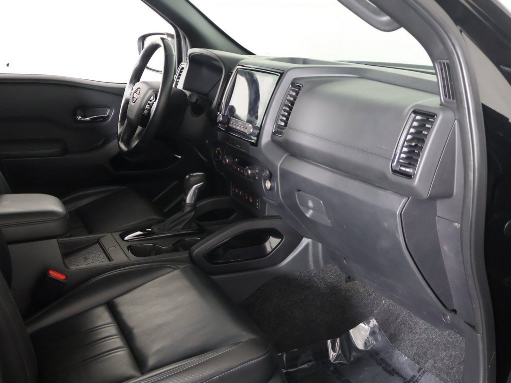 Used 2022 Nissan Frontier PRO-4X AWD/4WD image 27