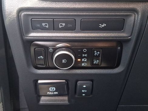 Used 2023 Ford F150 Lariat w/ Equipment Group 502A High AWD/4WD image 25
