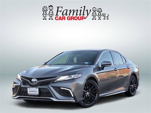 Used 2024 Toyota Camry XSE image 1