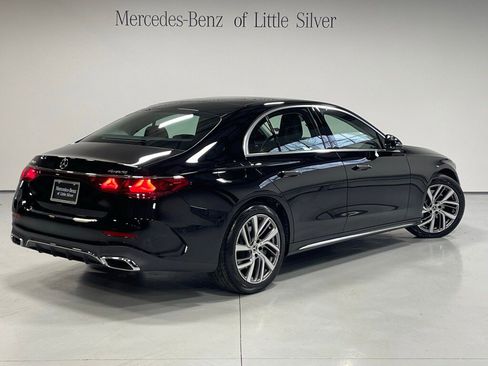 Used 2026 Mercedes-Benz E 350 4MATIC image 6