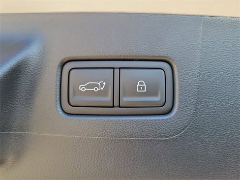 New 2026 Hyundai Santa Fe SE image 19