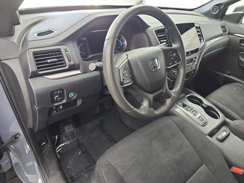 Certified 2022 Honda Pilot Sport image 16