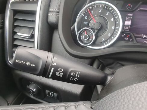 Used 2023 RAM 1500 Laramie image 37