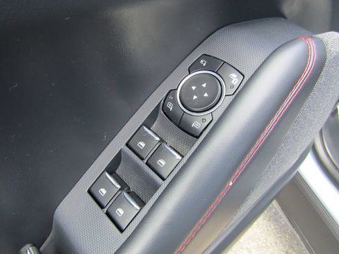 Used 2025 Ford Mustang Mach-E Premium w/ Sport Appearance Package AWD/4WD image 30