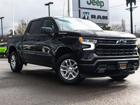 Used 2024 Chevrolet Silverado 1500 RST image 1