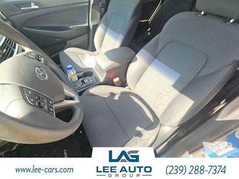 Used 2019 Hyundai Tucson Sport FWD image 5