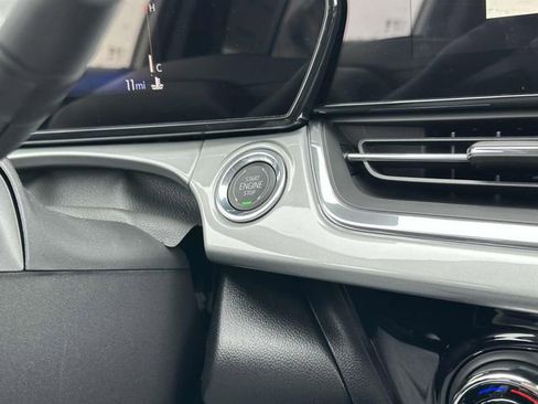 New 2025 Chevrolet Trax LT w/ Driver Confidence Package image 23