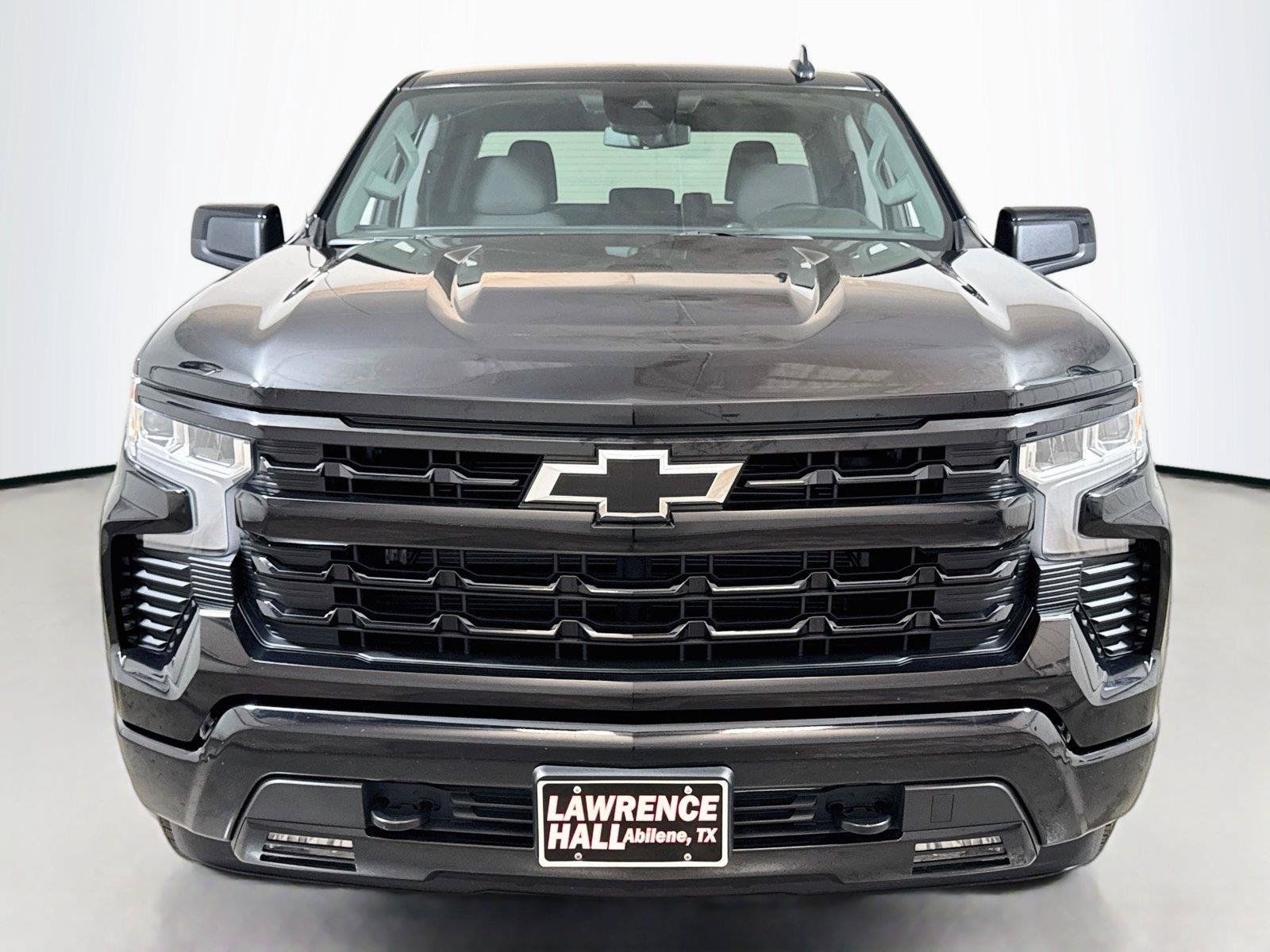 Used 2026 Chevrolet Silverado 1500 RST AWD/4WD image 2